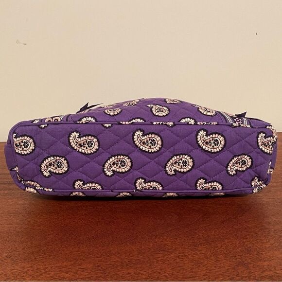 Vera Bradley Handbag in Simply Violet NWOT - Picture 5 of 10
